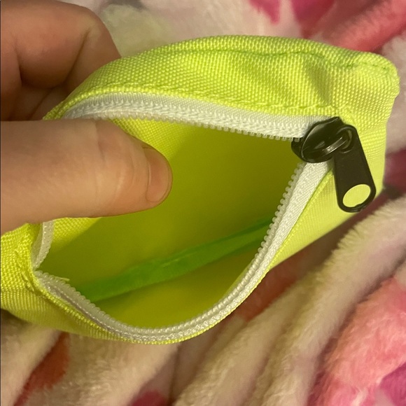 Free People , Green, and White Crossbody Bag - Picture 9 of 10